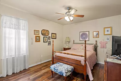 1214 Chaparral Lane, Granbury, TX 76048 - Photo 25