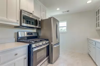 5042 W University Boulevard, Dallas, TX 75209 - Photo 7