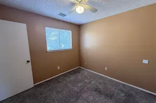 2641 Santa Barbara Dr, Grand Prairie, TX 75052 - Photo 7