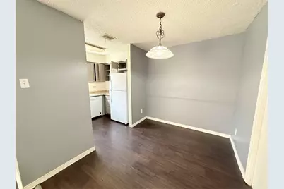 2641 Santa Barbara Drive, Grand Prairie, TX 75052 - Photo 15