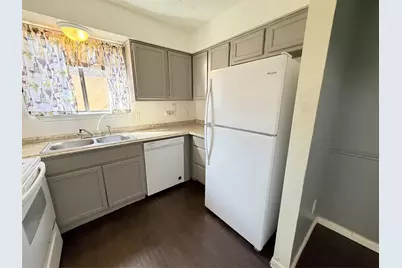 2641 Santa Barbara Drive, Grand Prairie, TX 75052 - Photo 17