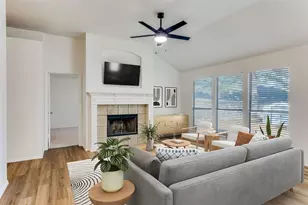 533 Lowery Oaks Trl, Fort Worth, TX 76120 - Photo 7