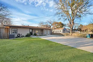 1801 Rayburn Ave, Mesquite, TX 75149 - Photo 3