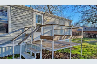 600 E Nelson Street, Bowie, TX 76230 - Photo 5