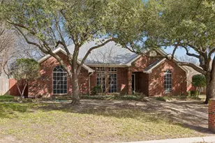 7308 Century Dr, North Richland Hills, TX 76182 - Photo 3