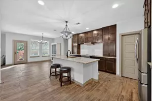 503 Phillips Ct, Mansfield, TX 76063 - Photo 5