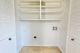 2611 Fountainview Dr, Corinth, TX 76210 - Photo 11