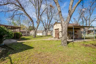 308 Thompson Ct, Saginaw, TX 76179 - Photo 35