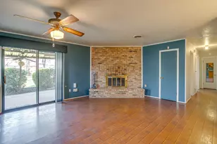 308 Thompson Ct, Saginaw, TX 76179 - Photo 5