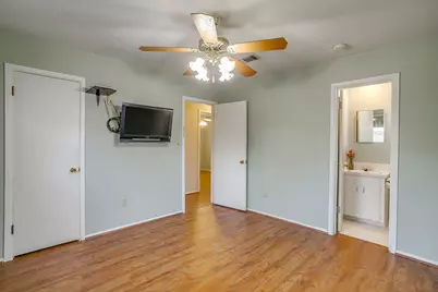 308 Thompson Court, Saginaw, TX 76179 - Photo 27