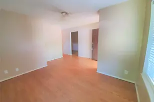 1002 Mulkey Ln, Denton, TX 76209 - Photo 3