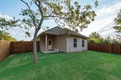 905 S Smith Street, Ennis, TX 75119 - Photo 19