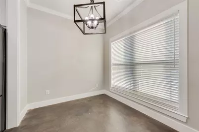 905 S Smith Street, Ennis, TX 75119 - Photo 9