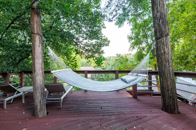 1419 Yakimo Drive, Dallas, TX 75208 - Photo 33