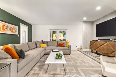 1419 Yakimo Drive, Dallas, TX 75208 - Photo 7