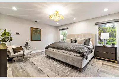 1419 Yakimo Drive, Dallas, TX 75208 - Photo 11