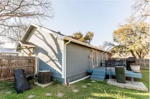 713 W Spring St, Weatherford, TX 76086 - Photo 29