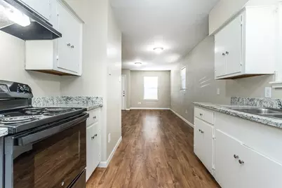 705 W Belknap Street #A, Ennis, TX 75119 - Photo 13