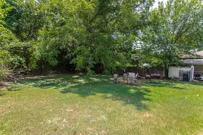 705 W Belknap Street #A, Ennis, TX 75119 - Photo 19