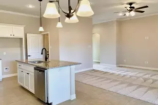 126 Frank St, Greenville, TX 75402 - Photo 3