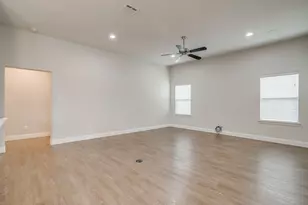 544 Ryer Trl, Burleson, TX 76028 - Photo 15