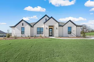 617 Pillar St, Reno, TX 76020 - Photo 1