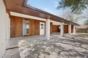 1100 Mt Vernon St, Ennis, TX 75119 - Photo 29