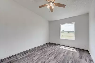 140 Terri Drive, Collinsville, TX 76233 - Photo 19