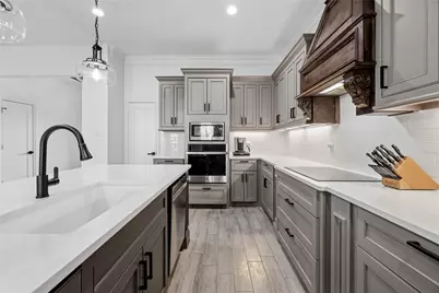 203 Colonial Drive, Mabank, TX 75156 - Photo 11