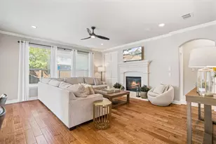 722 Live Oak Ln, Highland Village, TX 75077 - Photo 9