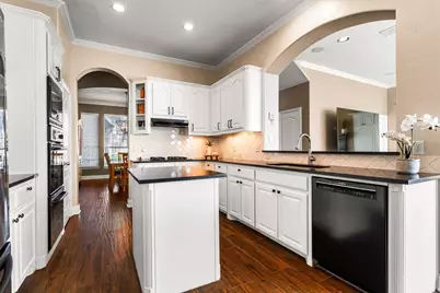 803 Shady Meadow Drive, Highland Village, TX 75077 - Photo 23