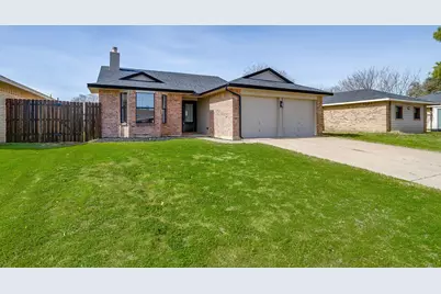 5408 Lilac Drive, Arlington, TX 76018 - Photo 1