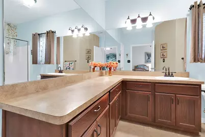 201 E Walker Street, Denison, TX 75021 - Photo 11