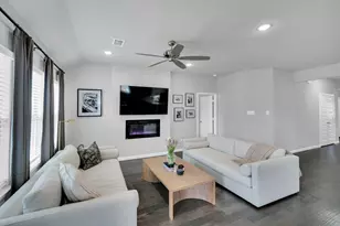 128 Arrow Wood Rd, Waxahachie, TX 75165 - Photo 7