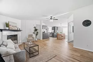 4709 Gooseberry Trail, Granbury, TX 76048 - Photo 7