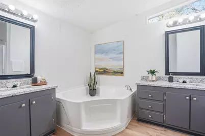 4709 Gooseberry Trail, Granbury, TX 76048 - Photo 19