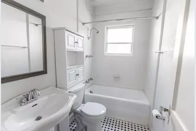 3901 Prescott Avenue #3903, Dallas, TX 75219 - Photo 9