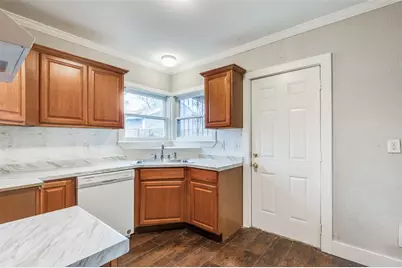 2629 Bowling Green Avenue, Dallas, TX 75216 - Photo 7