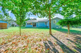 508 Smith St St, Como, TX 75431 - Photo 5