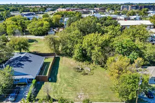 645 Hardy St, Lewisville, TX 75057 - Photo 7