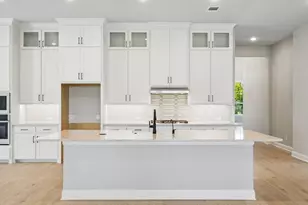 801 Lost Woods Way, McKinney, TX 75071 - Photo 11