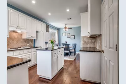 2006 Hillside Drive, Rowlett, TX 75088 - Photo 9