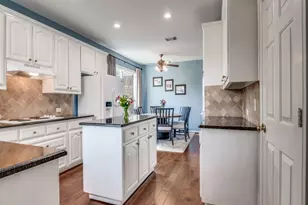 2006 Hillside Dr, Rowlett, TX 75088 - Photo 9