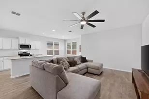 173 Lantana Trl, Boyd, TX 76023 - Photo 3