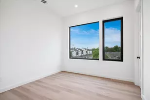 4534 Lake Ave, Dallas, TX 75219 - Photo 31