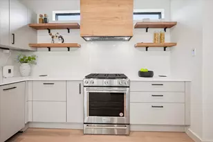 4534 Lake Ave, Dallas, TX 75219 - Photo 17