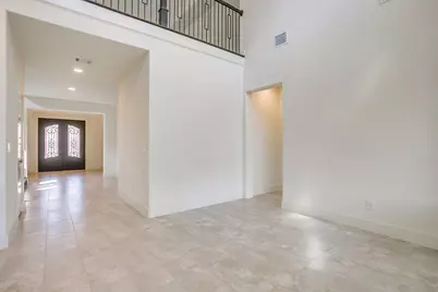 928 Arkan Lane, Fort Worth, TX 76120 - Photo 11