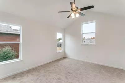 2106 Avignon Drive, Carrollton, TX 75007 - Photo 19