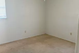 610 N Bailey St, Mexia, TX 76667 - Photo 9