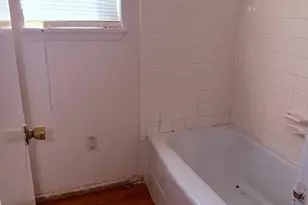 610 N Bailey St, Mexia, TX 76667 - Photo 11